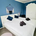 Lilamoon Dortmund Flughafen Parkplatz Netflix 80qm Erdgeschoss Unna
