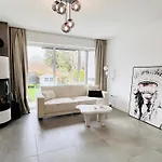 Lilamoon Dortmund Flughafen Parkplatz Netflix 80qm Erdgeschoss Unna