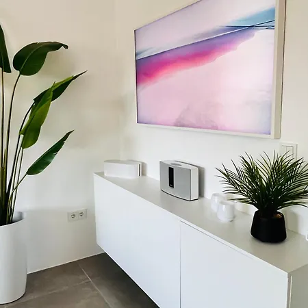 Lilamoon Dortmund Flughafen Parkplatz Netflix 80qm Erdgeschoss Apartment