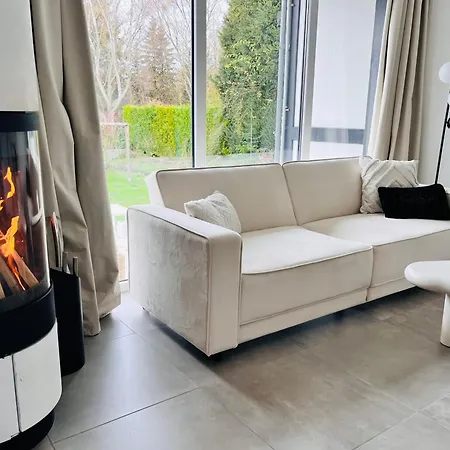 Apartment Lilamoon Dortmund Flughafen Parkplatz Netflix 80qm Erdgeschoss