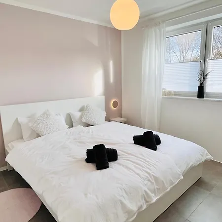 Lilamoon Dortmund Flughafen Parkplatz Netflix 80qm Erdgeschoss Unna