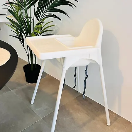 Lilamoon Dortmund Flughafen Parkplatz Netflix 80qm Erdgeschoss Apartment *