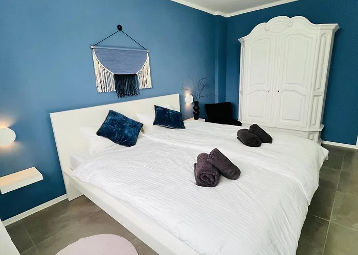 Lilamoon Dortmund Flughafen Parkplatz Netflix 80qm Erdgeschoss Unna