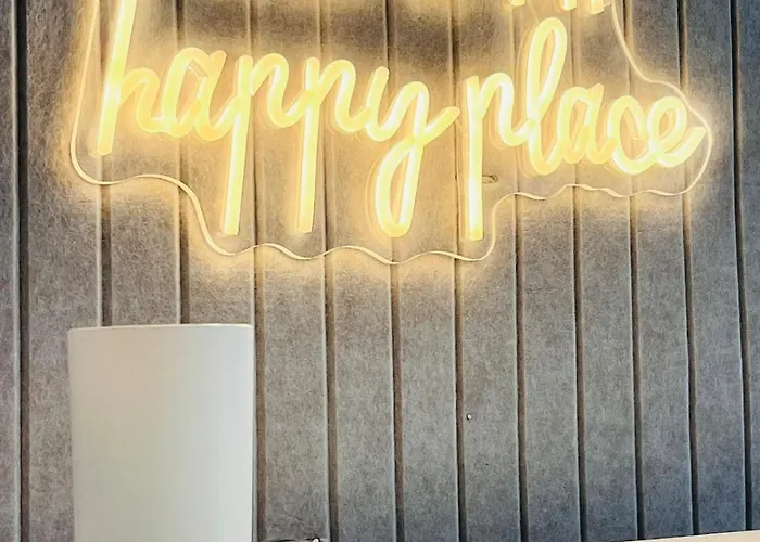 Lilamoon Dortmund Flughafen Parkplatz Netflix 80qm Erdgeschoss Appartement *