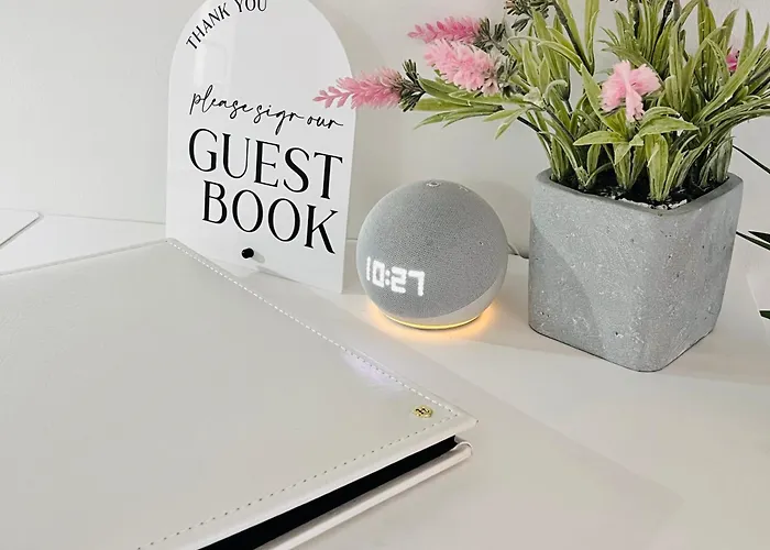 Lilamoon Dortmund Flughafen Parkplatz Netflix 80qm Erdgeschoss Appartement *