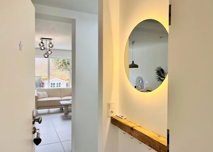 Lilamoon Dortmund Flughafen Parkplatz Netflix 80qm Erdgeschoss * Unna