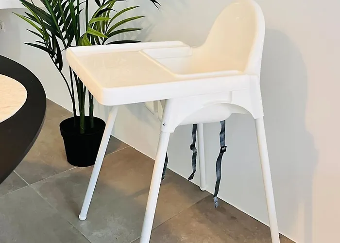 Lilamoon Dortmund Flughafen Parkplatz Netflix 80qm Erdgeschoss Appartement *